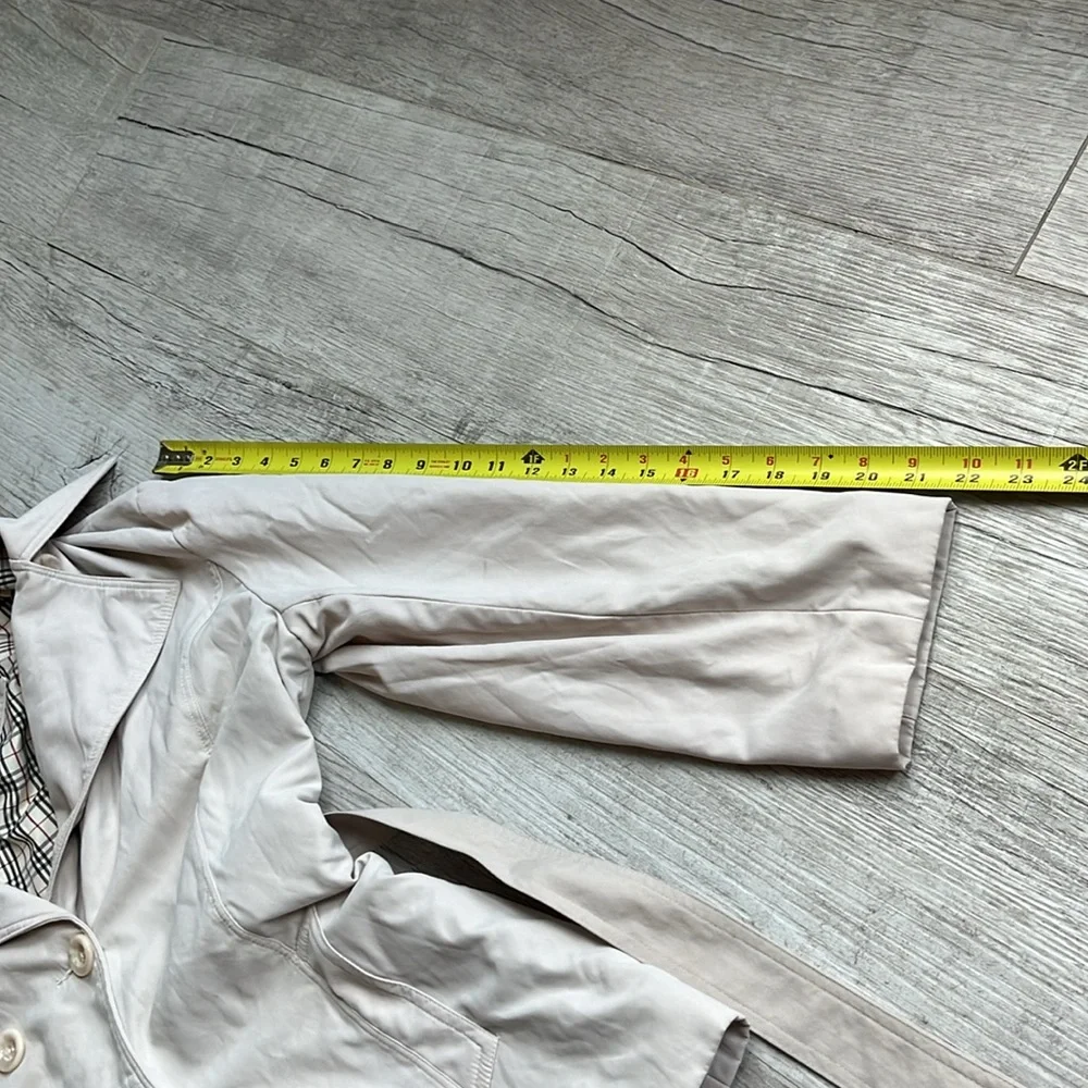 Dolce & Gabbana Cream Neutral Coat with‎ Waist Tie Size XXL